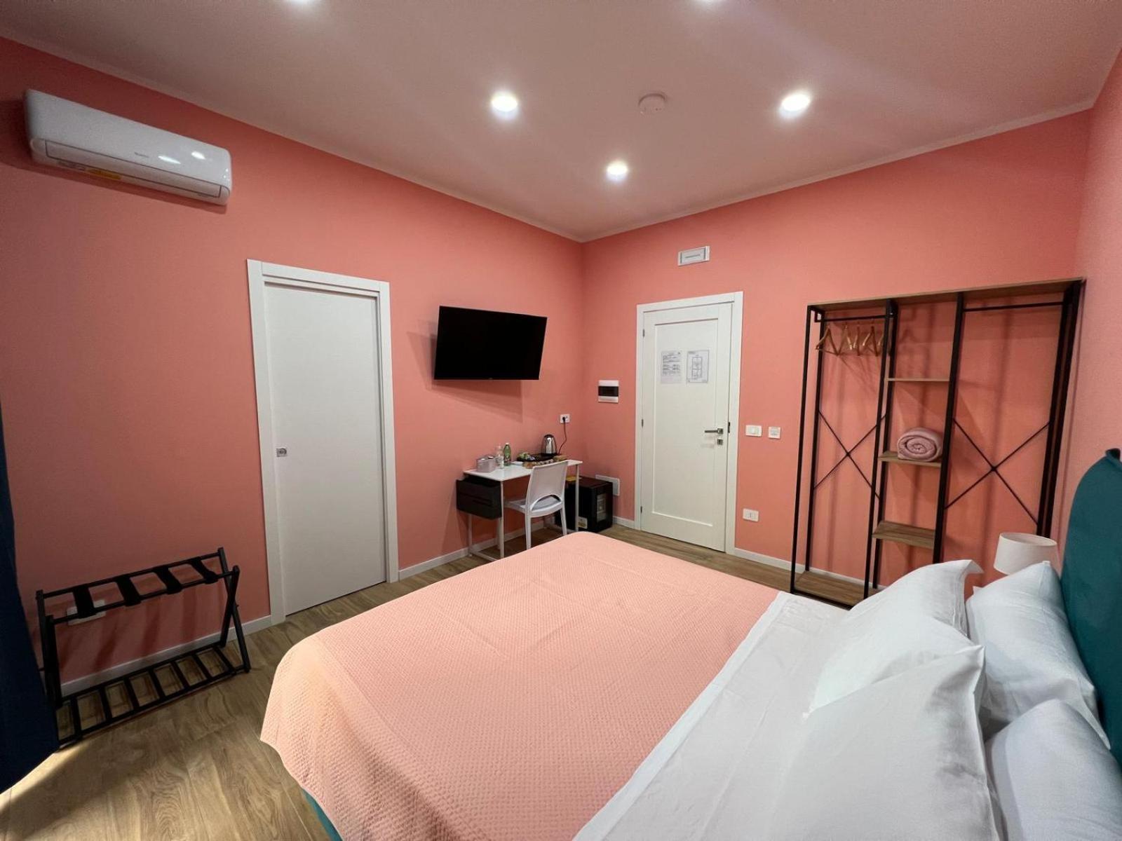 Mastersa' Guest House ナポリ エクステリア 写真